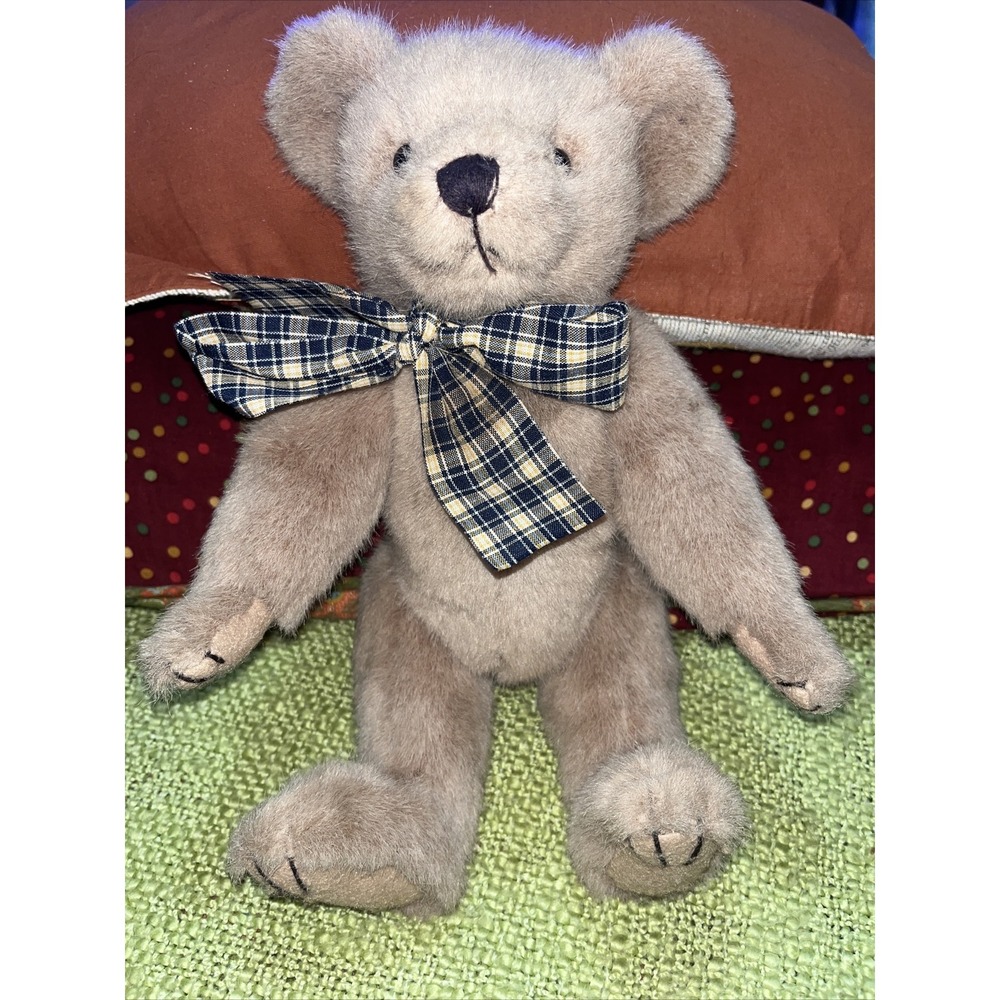 HEARTFELT COLLECTABLES Bear Plush 13" Movable Limbs with Dress Brown‎ 1997